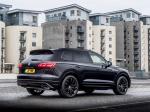 Volkswagen Touareg R-Line Black Edition 2019 года (UK)